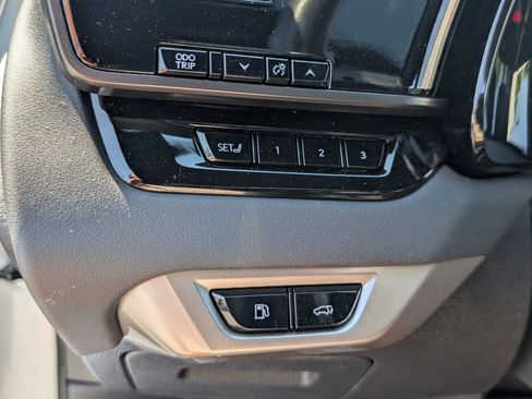 Used 2024 Lexus RX 350 Premium w/ Accessory Package (Z1) AWD/4WD image 22