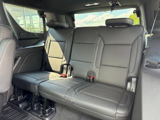New 2026 GMC Yukon Denali w/ Advanced Technology Package AWD/4WD image 11
