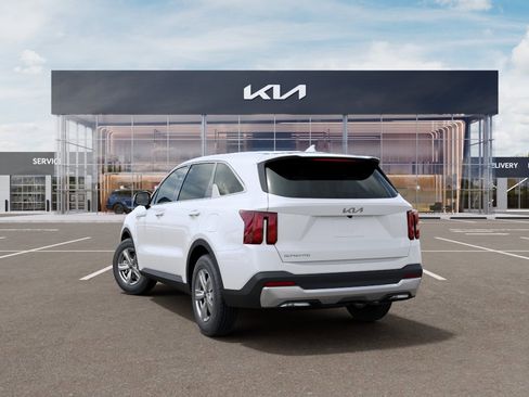 New 2026 Kia Sorento LX FWD image 4