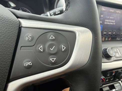 Used 2023 GMC Acadia SLT w/ Elevation Edition AWD/4WD image 38