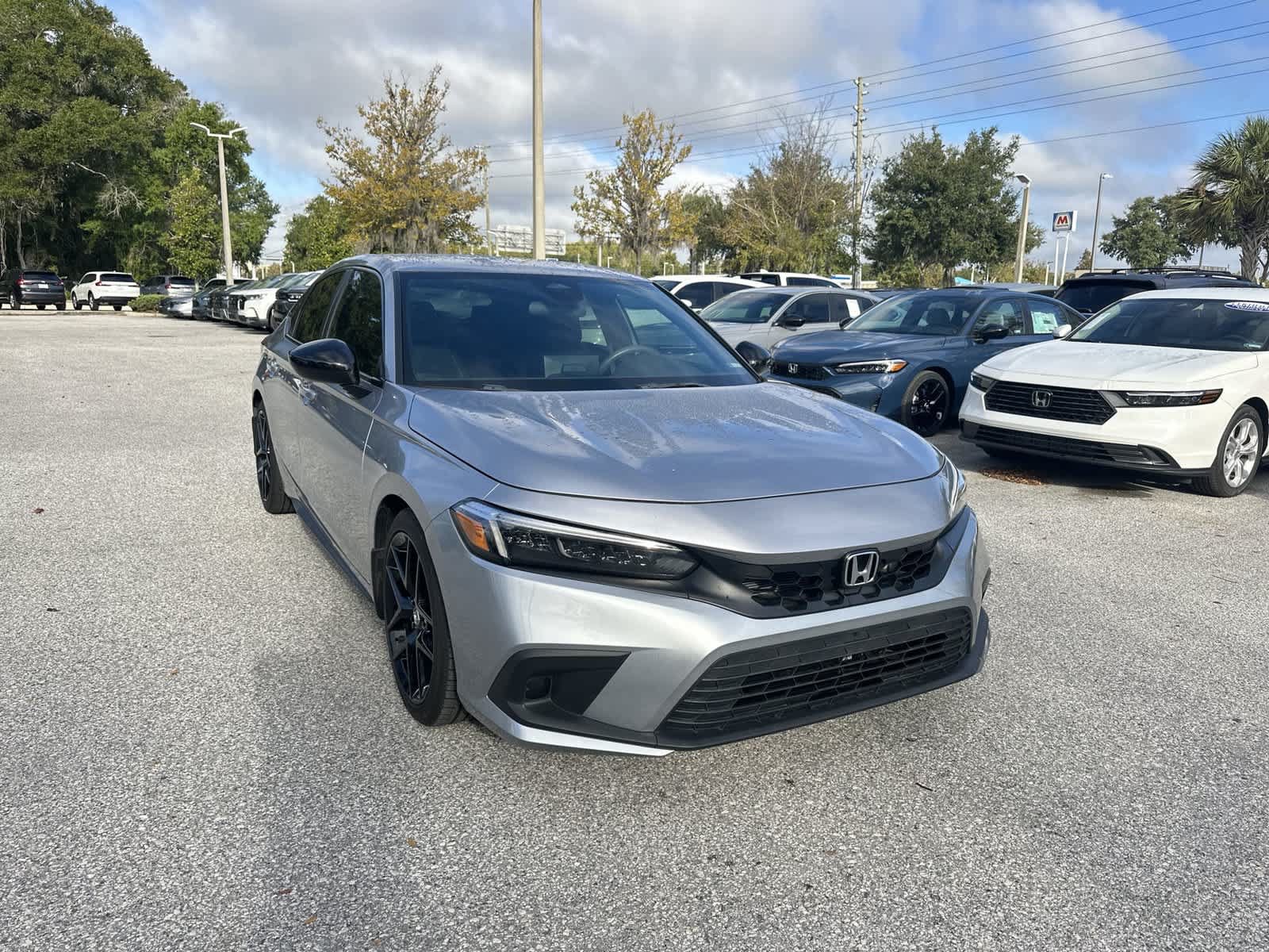 Used 2024 Honda Civic Sport image 8