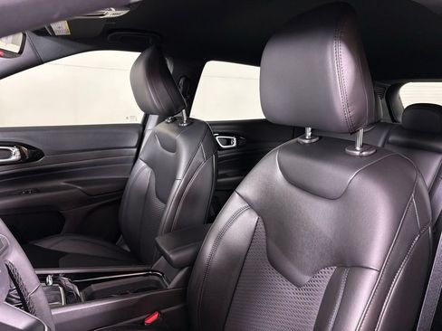 New 2026 Jeep Compass Latitude AWD/4WD image 18