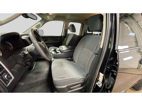 Used 2021 RAM 1500 Express w/ Wheel & Sound Group AWD/4WD image 11