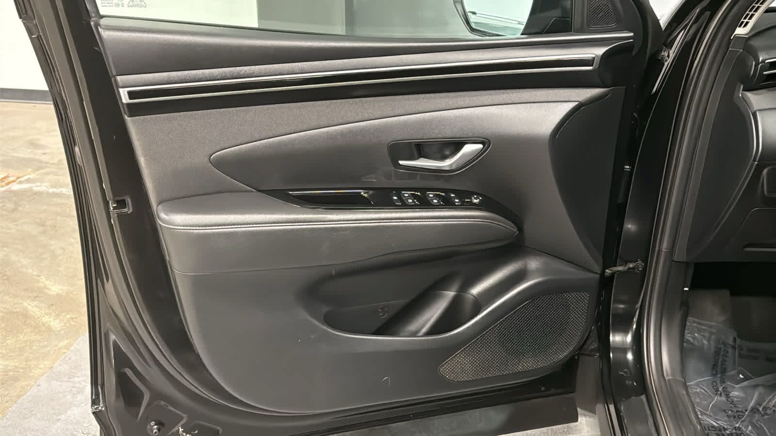 Used 2022 Hyundai Tucson SEL w/ Convenience Package AWD/4WD image 9