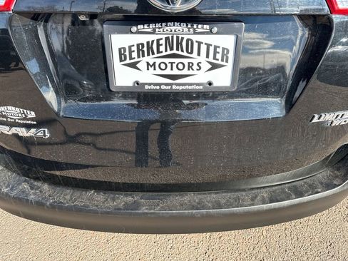 Used 2014 Toyota RAV4 Limited image 12