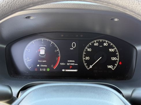 Used 2024 Honda HR-V LX image 23