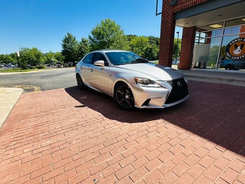 Used 2014 Lexus IS 250 w/ F-Sport Package RWD image 1