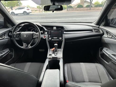 Used 2021 Honda Civic Sport image 17