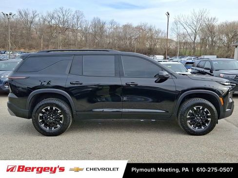 Certified 2026 Chevrolet Traverse Z71 w/ LPO, Floor Liner Package AWD/4WD image 9