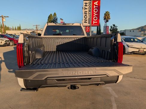 New 2026 Toyota Tundra SR image 5
