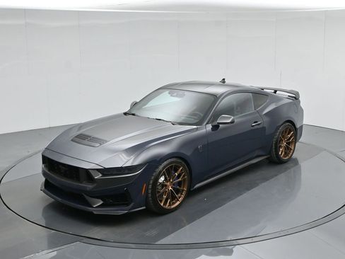 Used 2025 Ford Mustang Dark Horse image 31