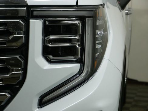 New 2026 GMC Sierra 1500 Denali image 8