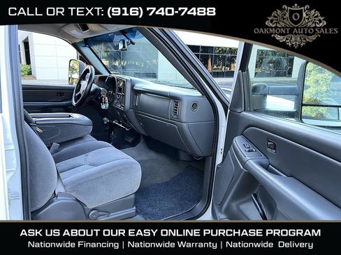 Used 2006 Chevrolet Silverado 3500 LT w/ Heavy-Duty Power Package AWD/4WD image 12