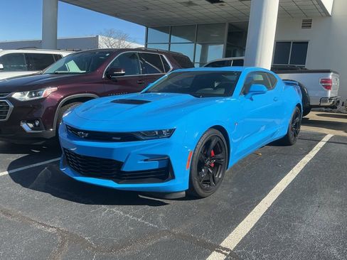 Used 2023 Chevrolet Camaro SS image 1
