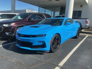 Used 2023 Chevrolet Camaro SS video 1