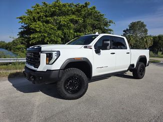 Used 2025 GMC Sierra 2500 AT4X AWD/4WD video 1