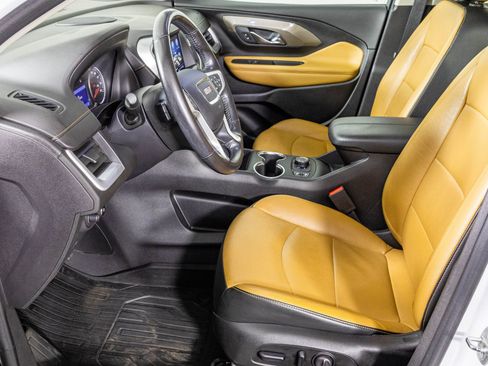 Used 2020 GMC Terrain SLT w/ Preferred Package image 26