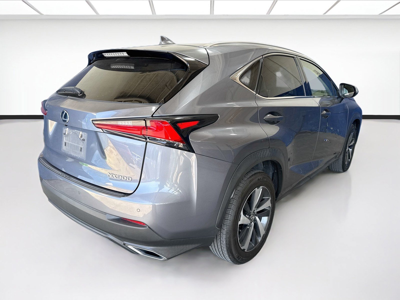Used 2018 Lexus NX 300 FWD w/ Premium Package image 4