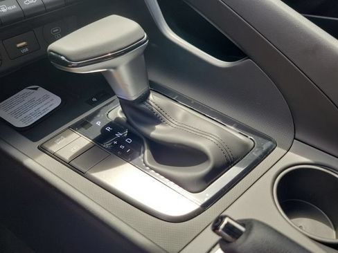 New 2026 Hyundai Elantra SEL Sport FWD image 16
