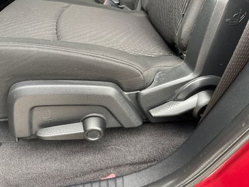 Used 2011 Dodge Journey Mainstreet w/ Popular Equipment Group AWD/4WD image 20