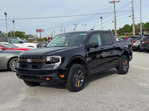 New 2026 Ford Maverick Tremor AWD/4WD image 7