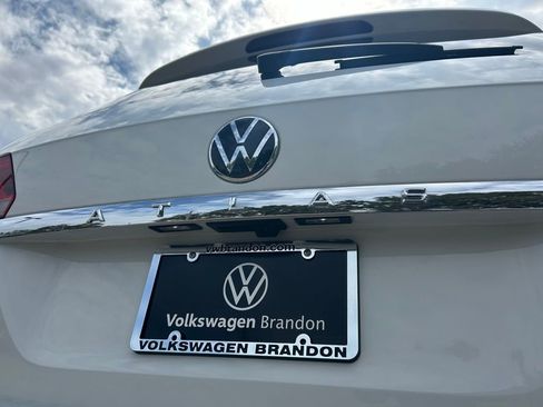 Used 2023 Volkswagen Atlas SE w/ Panoramic Sunroof Package image 45