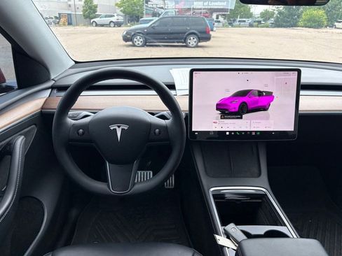 Used 2022 Tesla Model Y Performance AWD/4WD image 15
