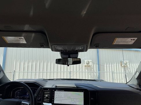 Used 2024 Chevrolet Silverado 2500 LT AWD/4WD image 29