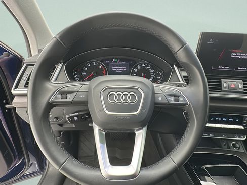 Used 2023 Audi Q5 2.0T Premium w/ Convenience Package AWD/4WD image 16