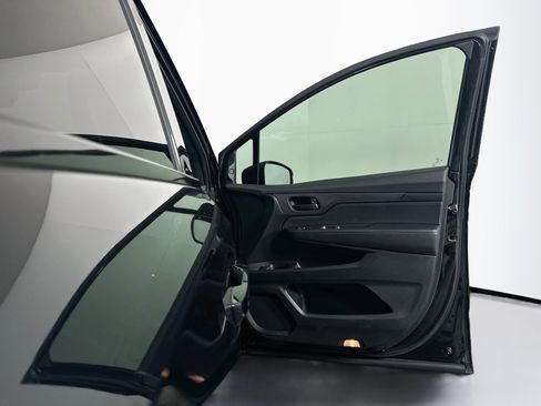 Used 2023 Honda Odyssey Sport image 32