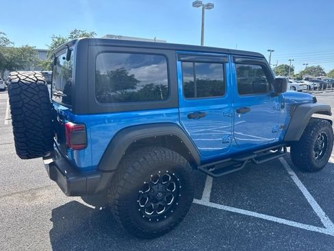Used 2021 Jeep Wrangler Unlimited Sport AWD/4WD image 5