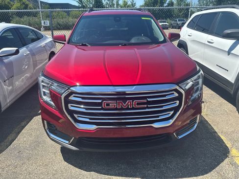 Used 2022 GMC Terrain SLE w/ Driver Convenience Package AWD/4WD image 26