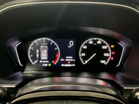 Used 2023 Honda Pilot LX image 25