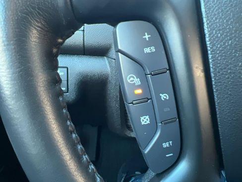 Used 2016 Buick Enclave Leather w/ Trailering Package AWD/4WD image 28