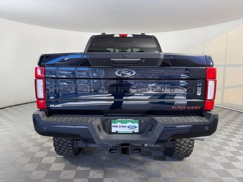 Used 2021 Ford F250 Lariat w/ Lariat Ultimate Package AWD/4WD image 6