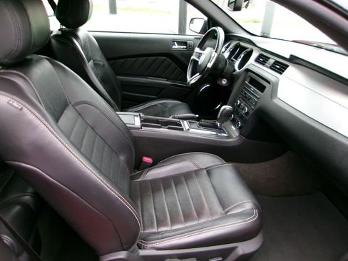 Used 2014 Ford Mustang Premium w/ Comfort Package image 13