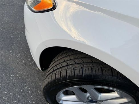 Used 2014 Ford Fusion SE FWD image 35