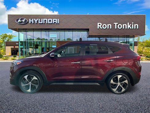 Used 2016 Hyundai Tucson Limited w/ Option Group 03 image 6