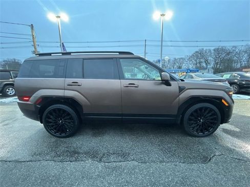 Used 2024 Hyundai Santa Fe Calligraphy image 2