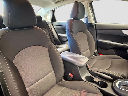 Used 2024 Kia Forte LXS image 15