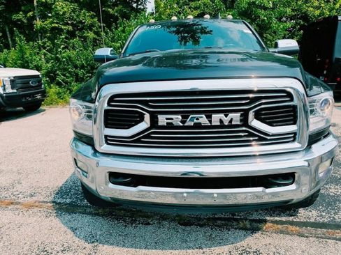 Used 2018 RAM 3500 Laramie Longhorn AWD/4WD image 2