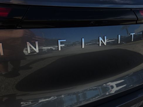Used 2026 INFINITI QX60 Luxe w/ Cargo Package FWD image 36
