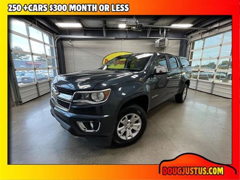 Used 2019 Chevrolet Colorado LT w/ Luxury Package, Chrome AWD/4WD image 1