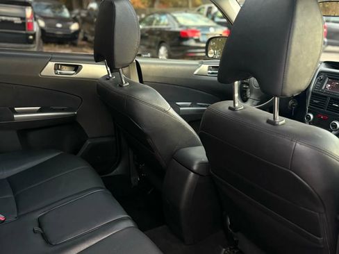 Used 2011 Subaru Forester 2.5X Touring image 21