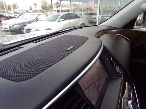 Used 2015 INFINITI QX80 4WD w/ Driver's Assistance Package image 47