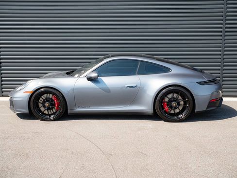 Certified 2026 Porsche 911 Carrera GTS RWD image 2