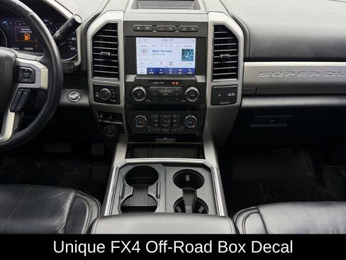 Used 2021 Ford F250 Lariat w/ Lariat Ultimate Package AWD/4WD image 15