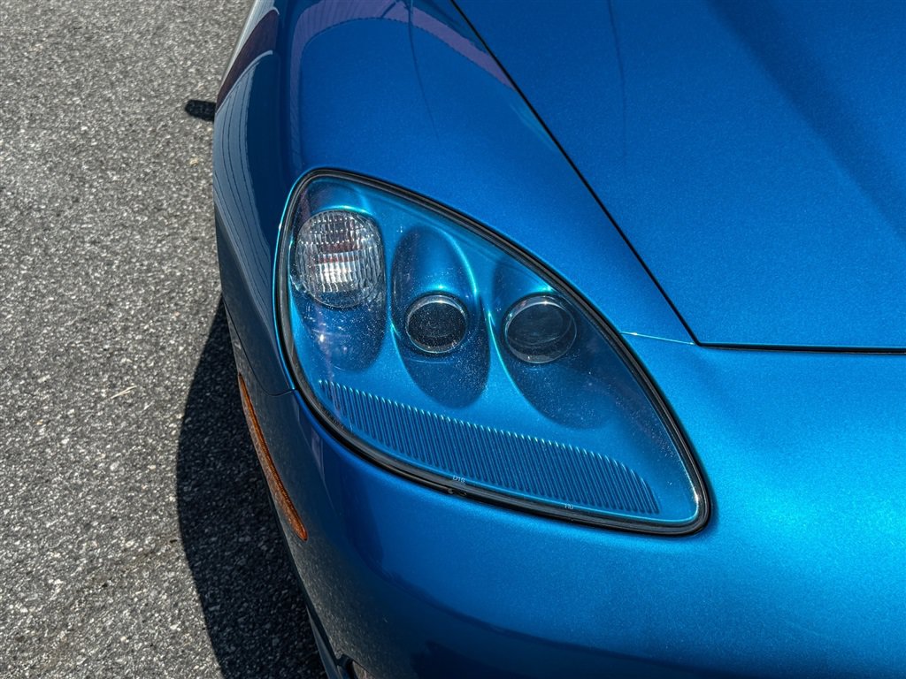 Used 2008 Chevrolet Corvette Convertible RWD image 15