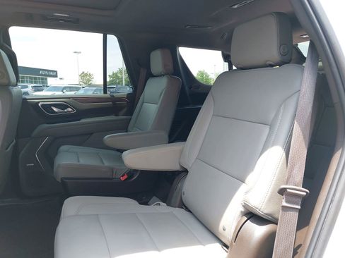 Used 2023 Chevrolet Tahoe LT w/ LT Signature Plus Package AWD/4WD image 14