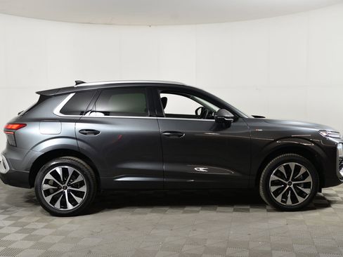 New 2026 Audi Q3 quattro 2.0T image 8